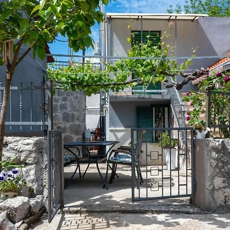 Story Stone House Slivno (Split-Dalmatia)