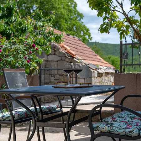 Apartamento Story Stone House