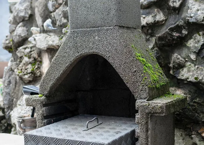 Story Stone House Apartman