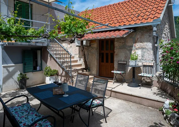 Apartman Story Stone House *