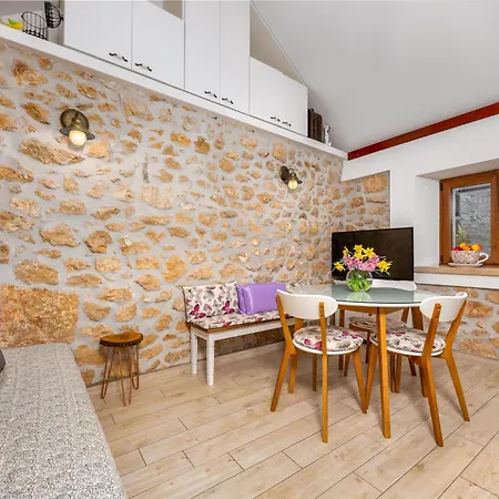 Lejlighed Story Stone House Slivno (Split-Dalmatia)