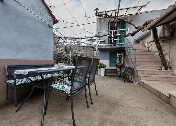 公寓 Story Stone House Slivno (Split-Dalmatia)